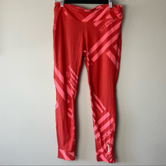 Reebok - Picture 1 of 7